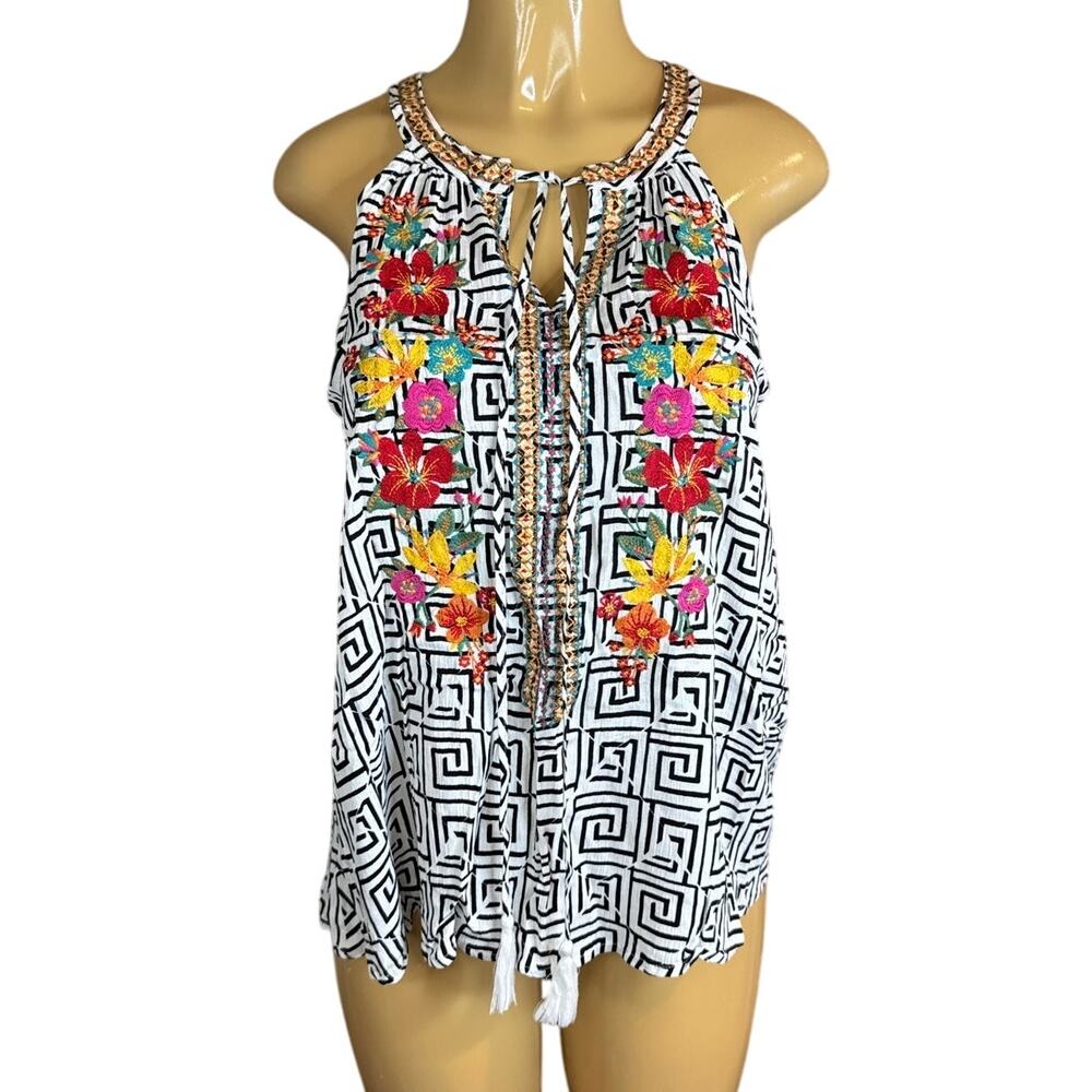 Savanna Jane Tank Top Tassel Tie Embroidered Flowers White Black Size Small NWT